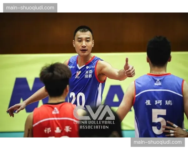 福建对阵广东关键球：皮特森三分投射的战术背景